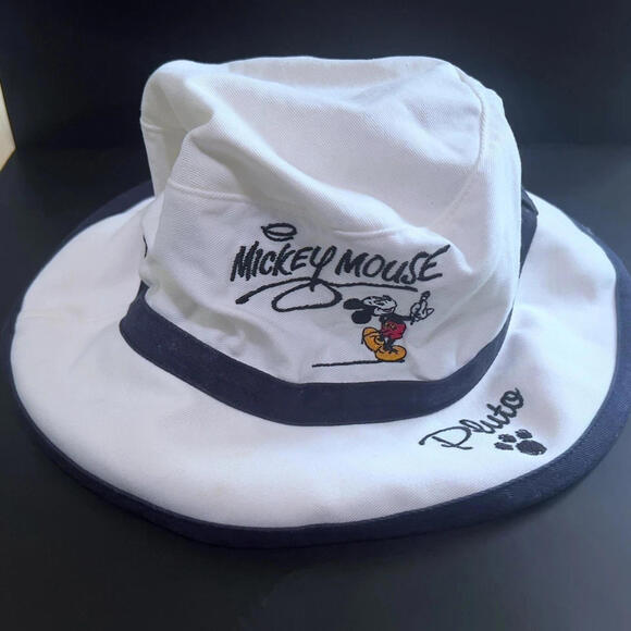 Walt Disney World Bucket Hat White Embroidered Mickey Mouse & Friends - Picture 1 of 7